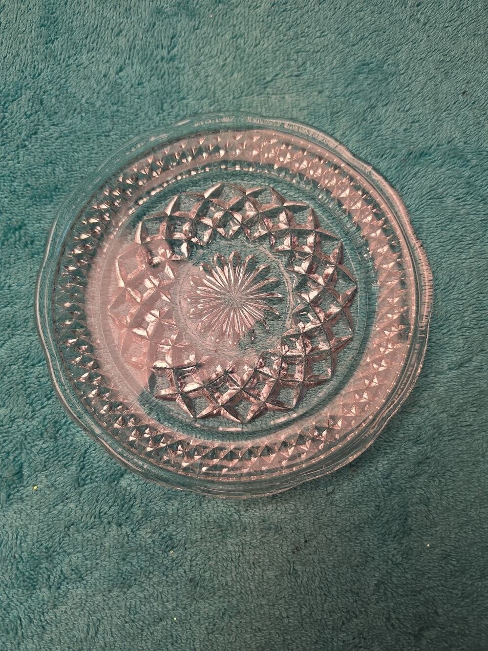 Anchor Hocking 6-inch Wexford Clear Glass Divided Saucer Plate OBO